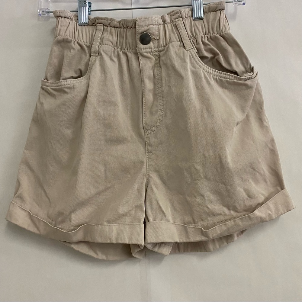 H&M tan paper bag shorts